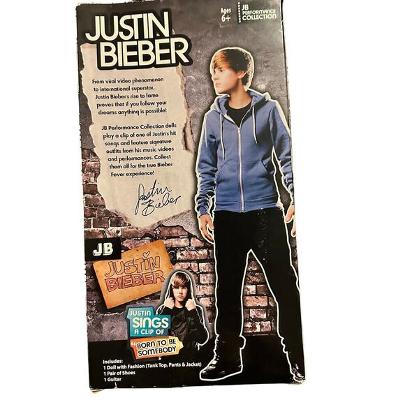 JUSTIN BIEBER 2011 Doll Toy R Us Performance Collection Vintage Collector - Picture 5 of 9